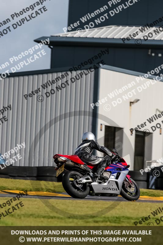 PJ Motorsport 2019;anglesey no limits trackday;anglesey photographs;anglesey trackday photographs;enduro digital images;event digital images;eventdigitalimages;no limits trackdays;peter wileman photography;racing digital images;trac mon;trackday digital images;trackday photos;ty croes